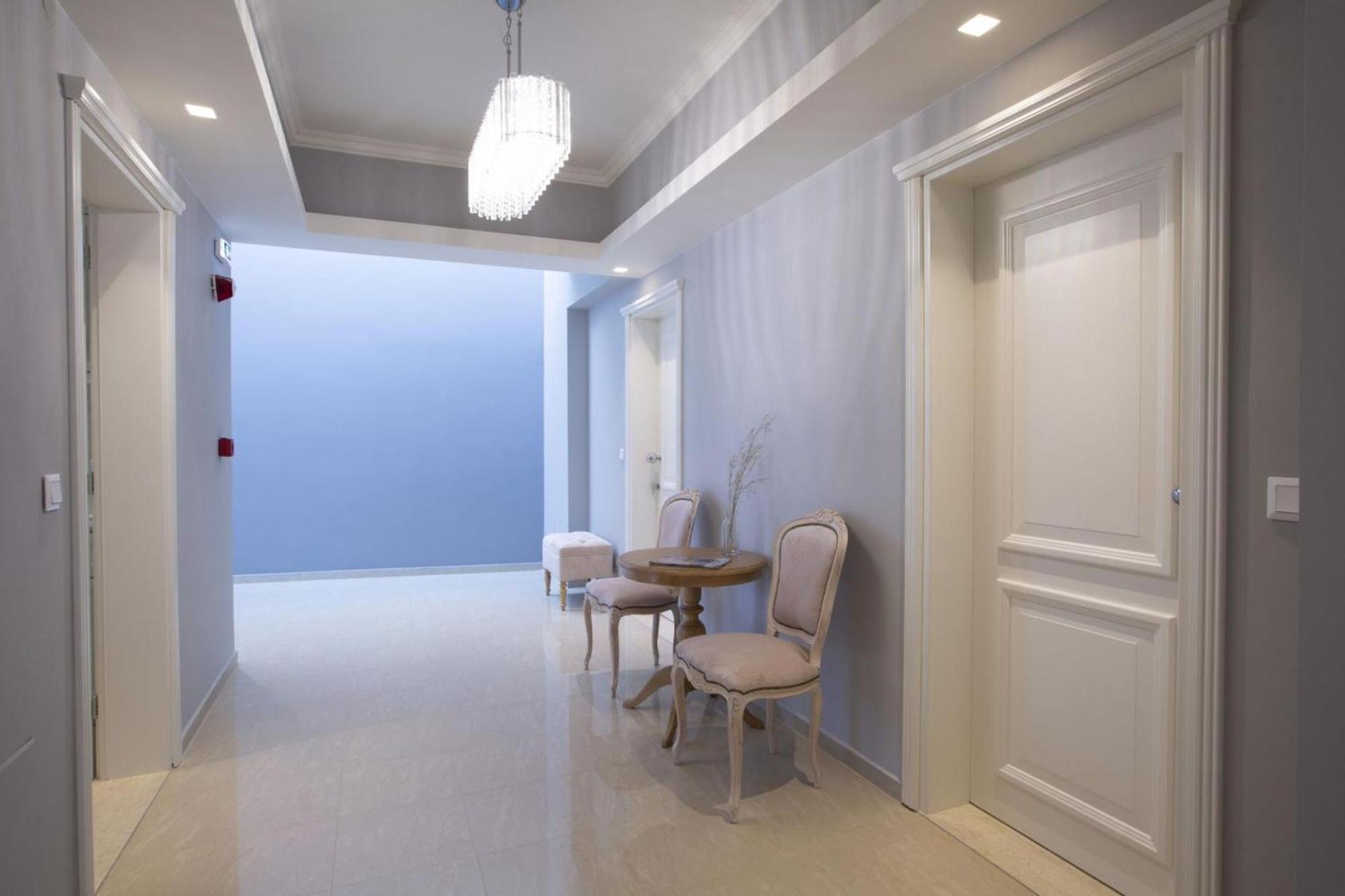 Vk Luxury Suites - Private Parking - Adults Only นีดรี ภายนอก รูปภาพ