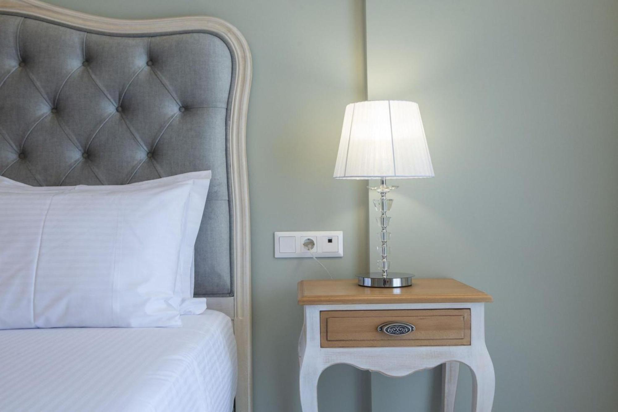 Vk Luxury Suites - Private Parking - Adults Only นีดรี ภายนอก รูปภาพ